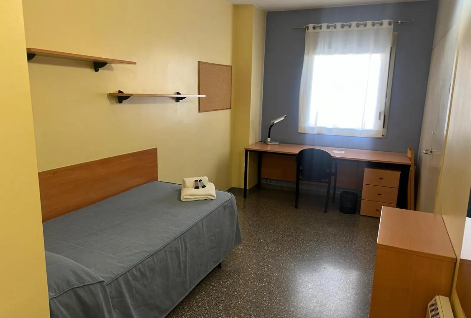 Resa Emperador Carlos V Granada Hostel
